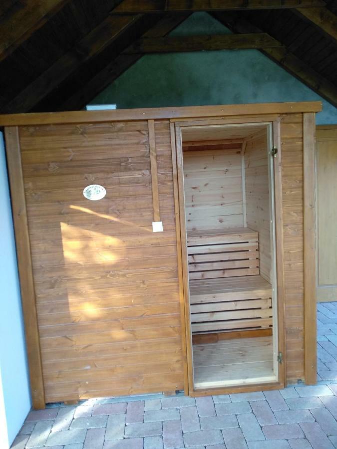 فيلا Casa Beata Lesencetomaj المظهر الخارجي الصورة
